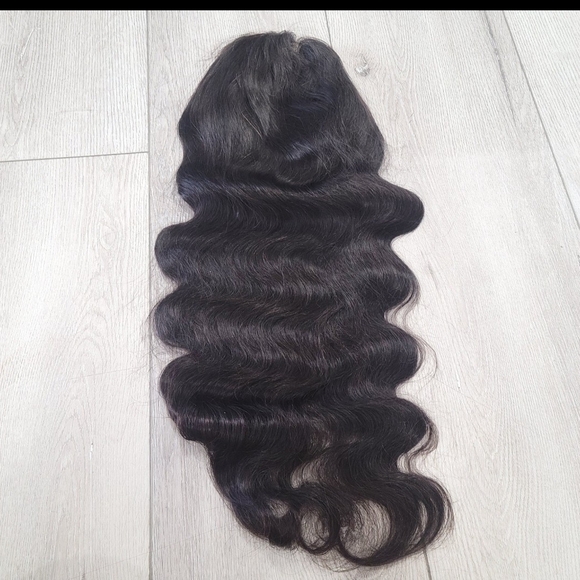 Luxurious Natural Black Wavy Hair Wig - Picture 4 of 14